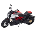 Motocykl Sportowy Metalowy Światła Dźwięki Złote Czerwone Elementy 1:12